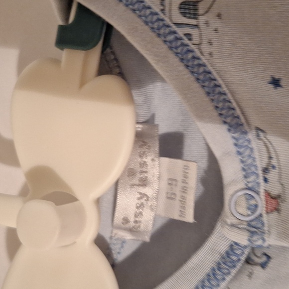 Rare!Kissy Kissy 6-9 Month Baby Boy Blue Footed Onsie Knights and Horses Softest - Picture 9 of 9